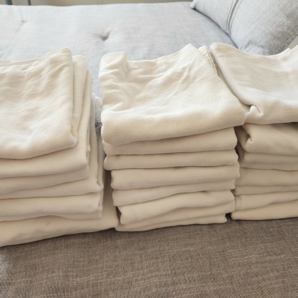 24 Osocozy Flat Diapers (Size 7-25 lbs)